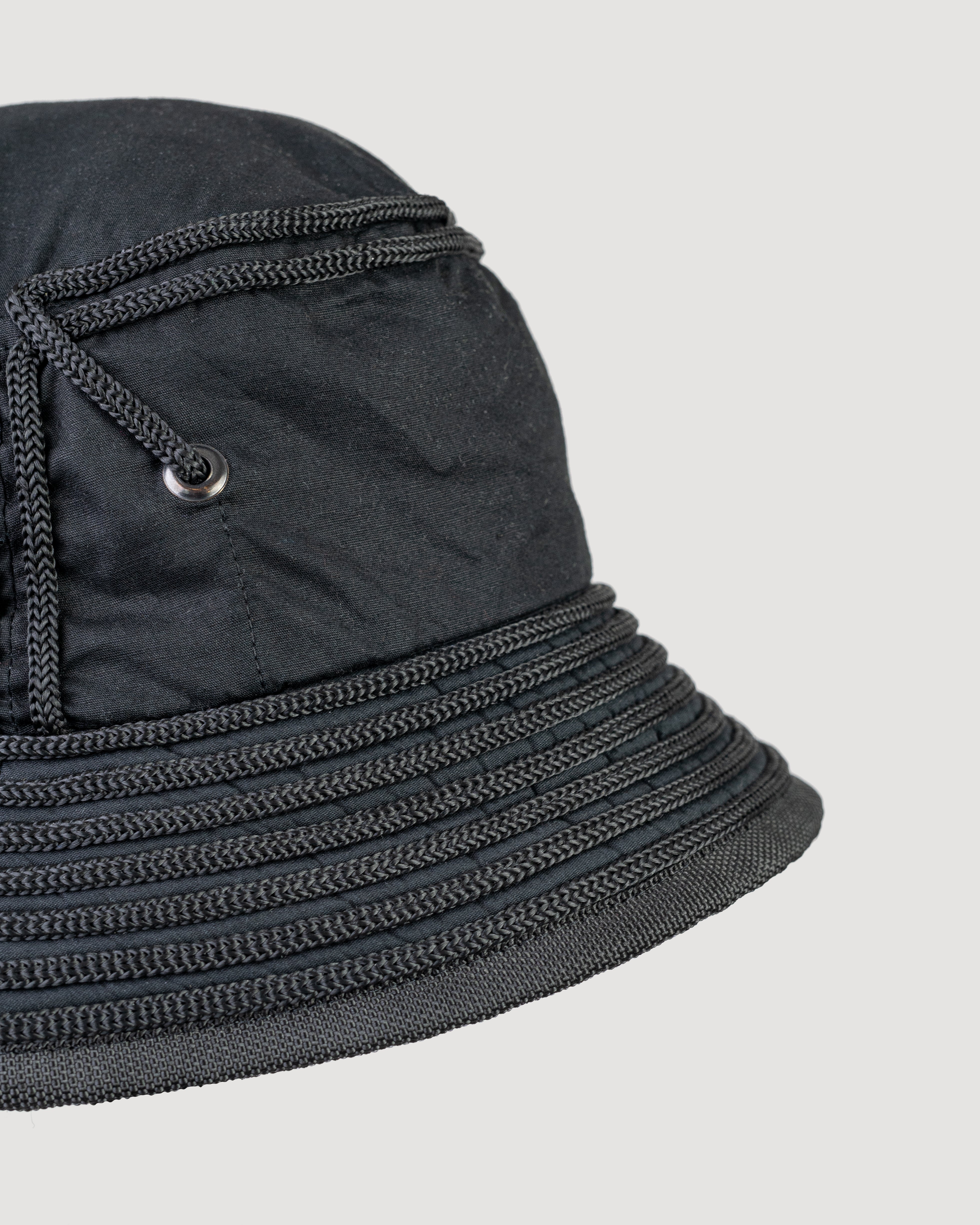 dennis-chuene-s-t-bucket-hat-fischerhut-schwarz-baumwolle image 2